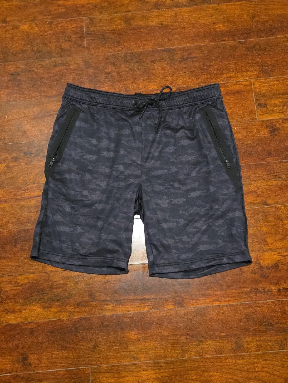 American Eagle Outfitters Black Camo Athletic Shorts
